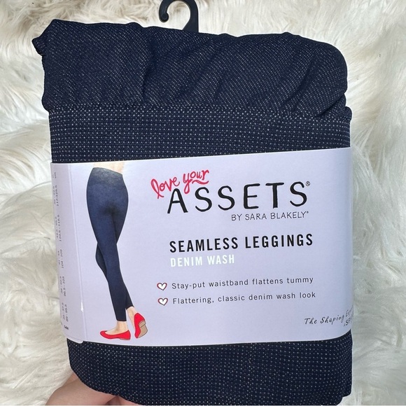 Love your assets by spanx leggings nwt denim wash tummy control - Picture 1 of 3